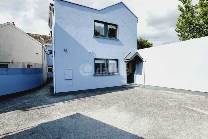 3 Canal Close, Canal Side, Athy, Co. Kildare