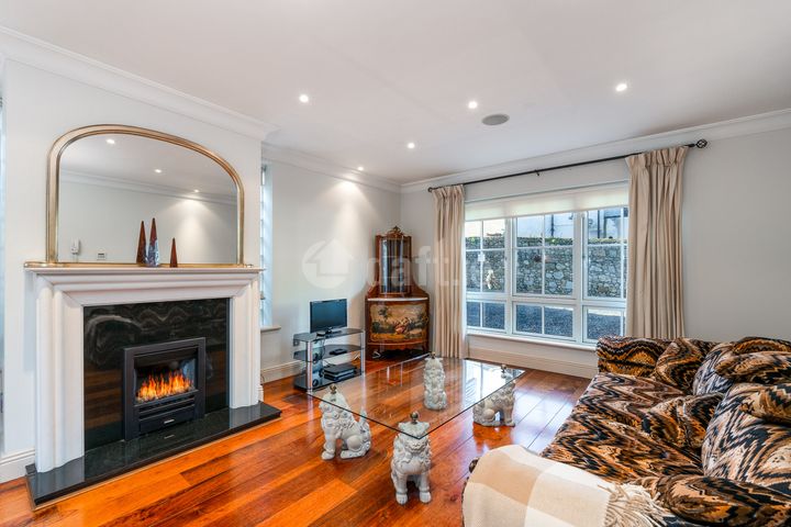 Sea Breeze, Stable Lane Mews, Monkstown Road, Monkstown, Monkstown, Co. Dublin