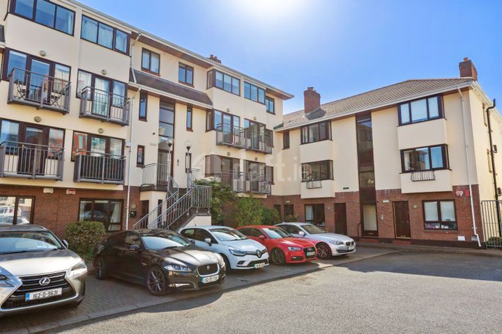  Shelbourne Village, Grand Canal Dock, Dublin 4