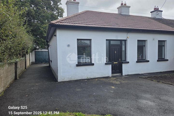 Pine Cottage, Commons Road, Navan, Co. Meath