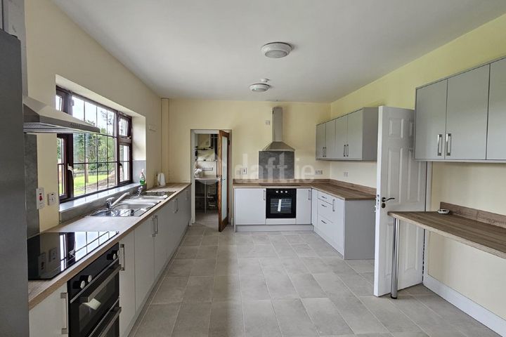 Stablelane, Tinode, Blessington, Co. , Manor Kilbride, Co. Wicklow