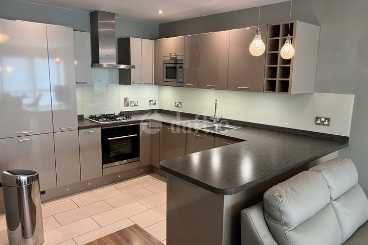 The Crescent, Fortfield Square , Terenure, Dublin 6