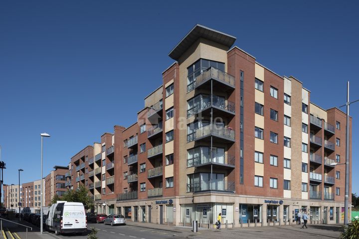 Burnell Green, Mayne River Street, Northen Cross