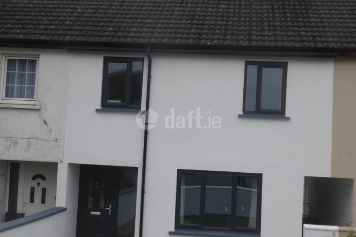 2 Dean Mcnamara Place, Newtownshandrum, Co. Cork