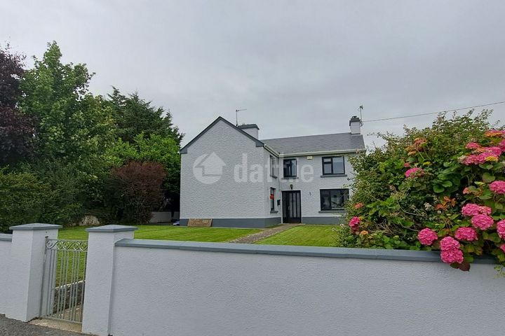 Cross, New Inn, Ballinasloe, Alloon Lower, Co. Galway