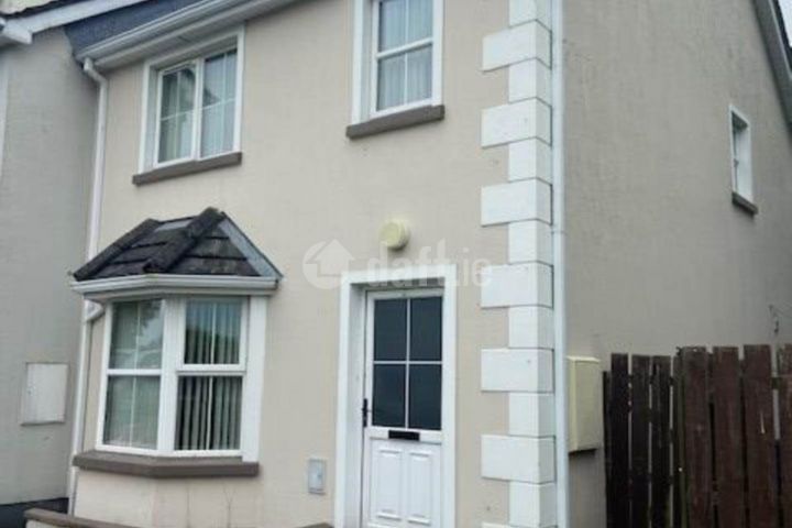12 Na Hinseain, Manorcunningham, Co. Donegal