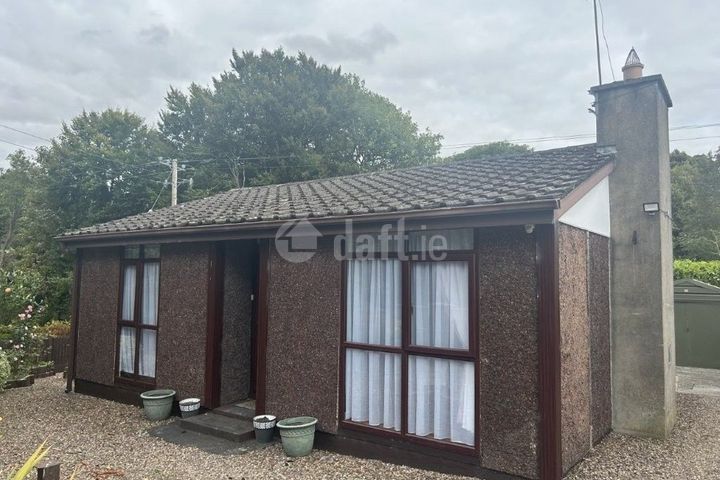 5 Kilcreene Cottages, Kilcreene Road and Studio apartment, Kilkenny, Co. Kilkenny
