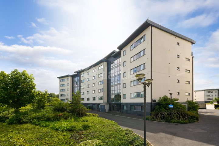 Apartment, The Oaks, Carrington, Dublin 9
