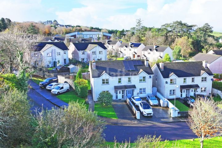10 The Sidings, Seskin, Bantry, Co. Cork