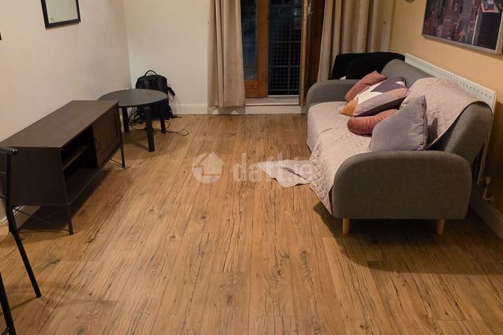 80 Spencer House, Custom House Square, IFSC, Dublin 1