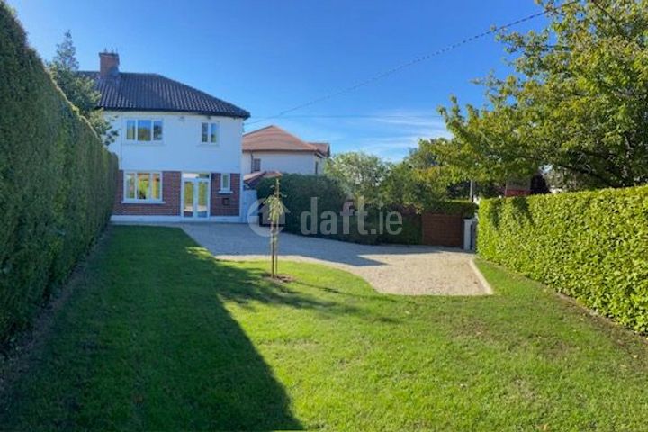 16 Hollywood Drive, Dublin 14, Goatstown, Dublin 14