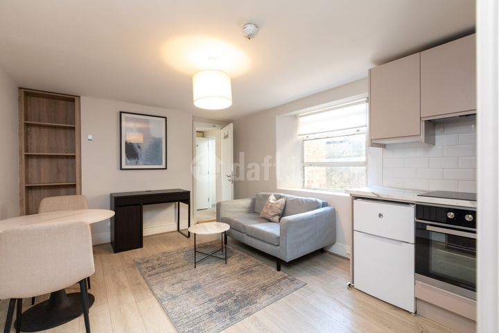 Apartment 9, 8 North Circular Road, Dublin 7
