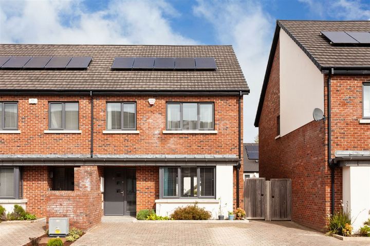 10 The Green, Station Manor, Portmarnock, Co. Dublin