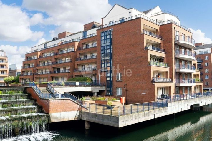 Apt 292, Argyle, Custom House Harbour Apartments, D01 F838, IFSC, Dublin 1