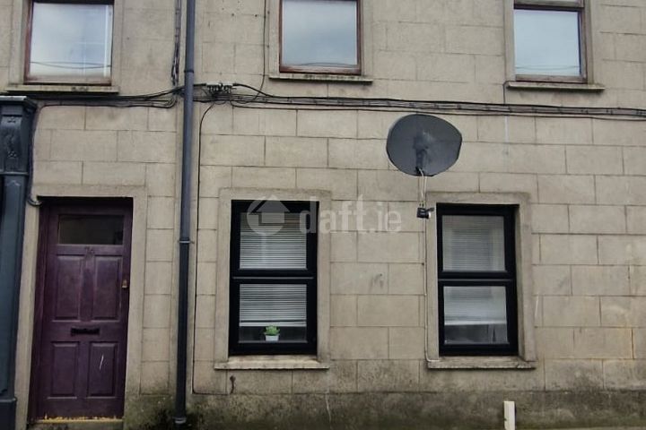 Flat 3, 74 Johnstown, Waterford City Centre
