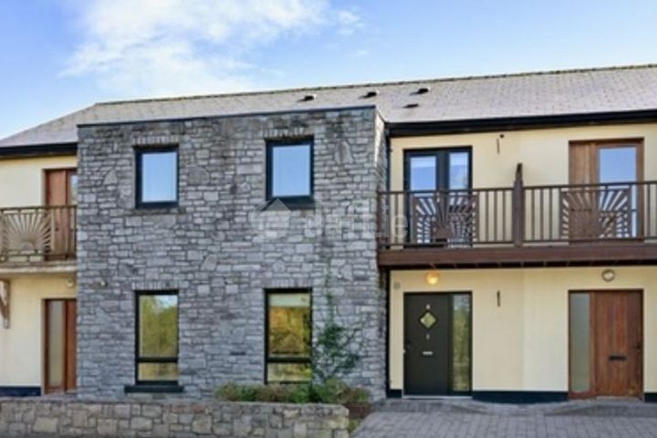 Owenmore Court, Collooney, Co. Sligo