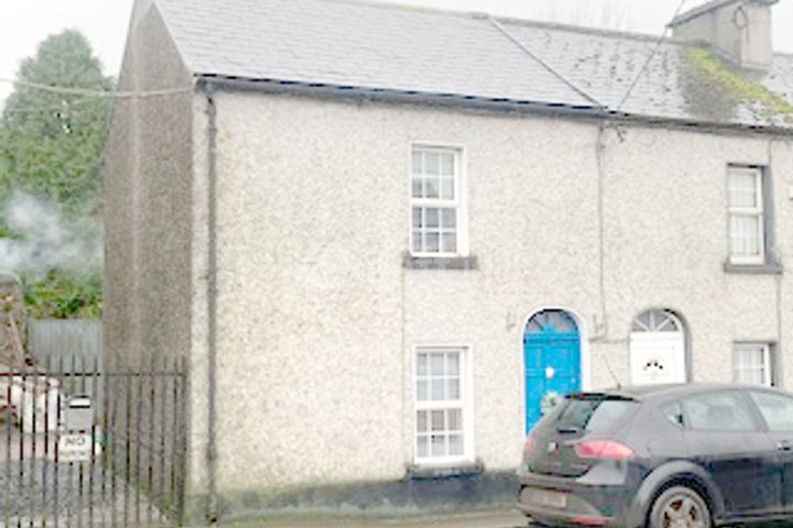 12 River Street, Clara, Co. Offaly