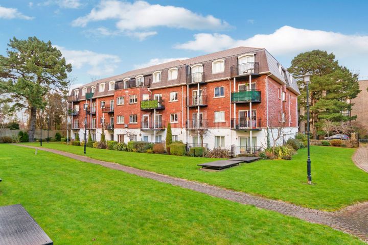Apartment 150, Westminister, Castle Court, Leopardstown, Dublin 18