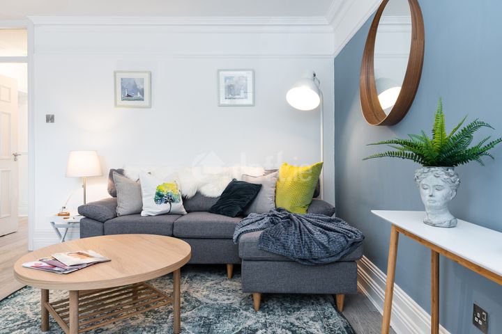 Leeson Street Upper, Dublin 4