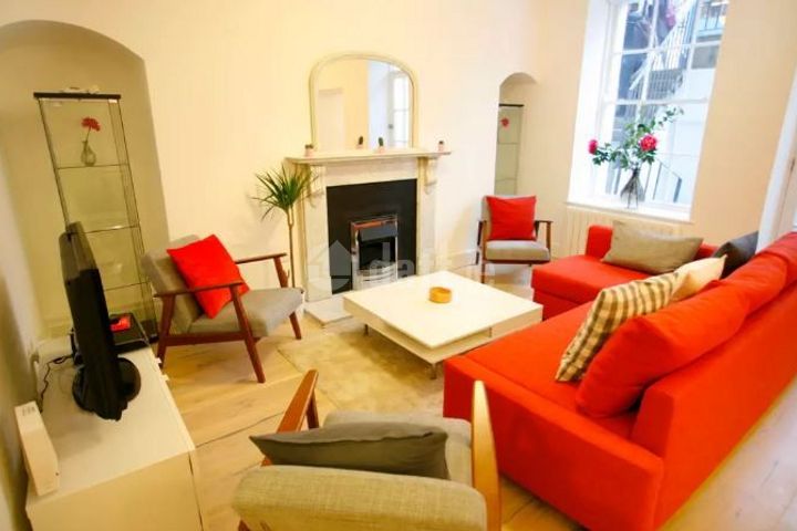 Basement Flat, Mountjoy Square North, Dublin 1, Dublin 1