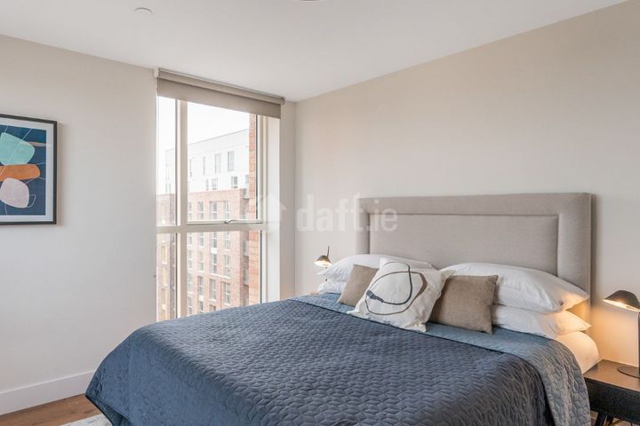 1 Bed · Grand Canal Harbour, Grand Canal Place - Image 3