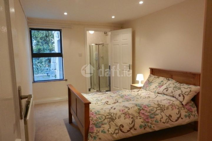 Orwell Park, Templeogue, Dublin 6W