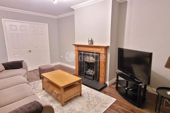 39 Woodstown Heath, Dublin 16, Firhouse, Dublin 24