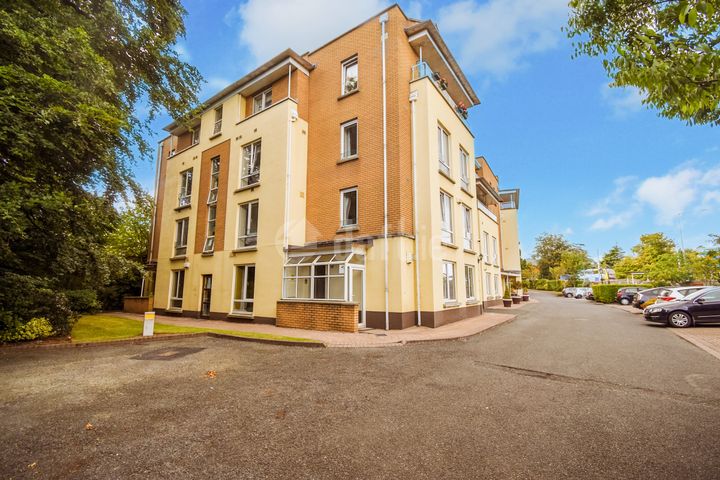 Lisalea, Frascati Park, Booterstown, Co. Dublin