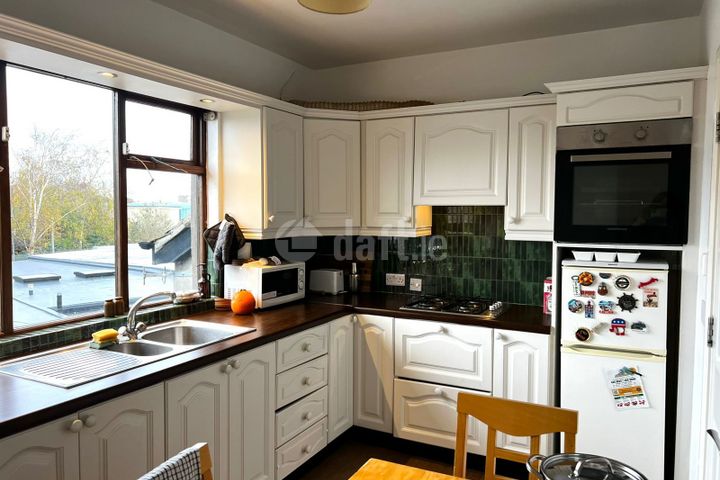 33 Ravensdale Park, Dublin 12, Kimmage, Dublin 12