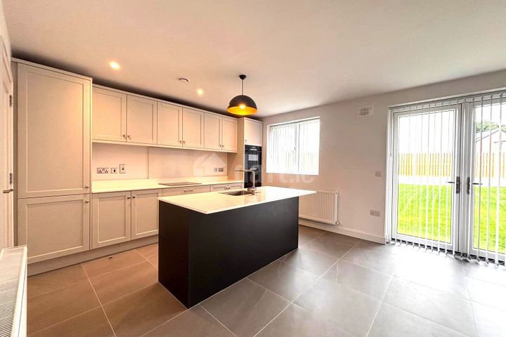 Whitethron Athgarvan, Co. Kildare