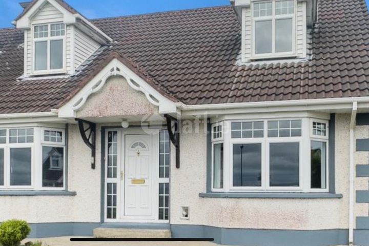 8 Errigal View, Letterkenny, Ellistrin, Co. Donegal