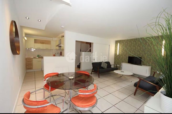 essex street west, Temple Bar, Dublin 2