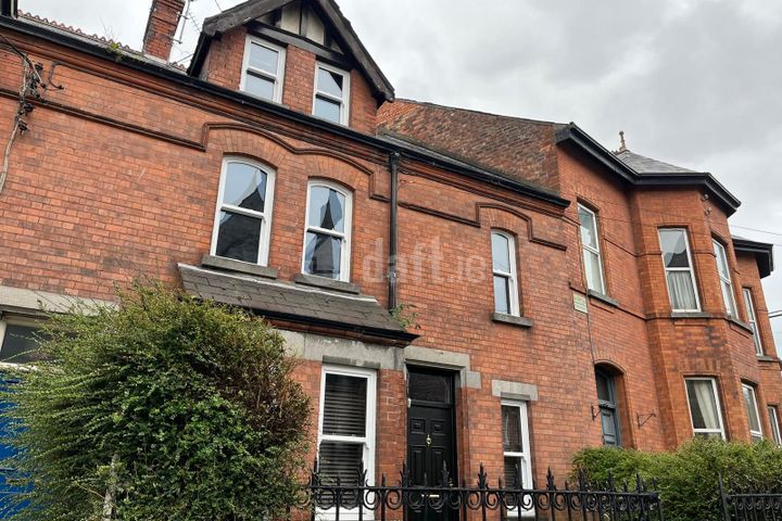 3 The Crescent, Dundalk, Dundalk, Co. Louth