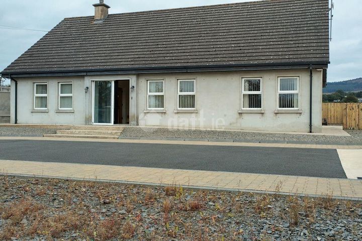 48 Foughillotra Road, Jonesborough, Newry BT35 8JF, Jonesborough, Co. Armagh