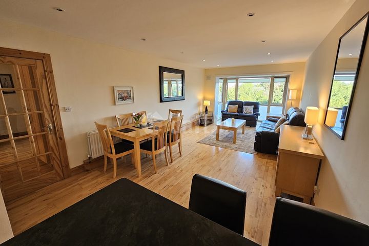 Saint Cathryn's Court, Newgrove Avenue, Sandymount, Dublin 4