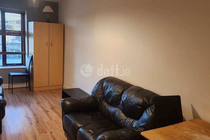 O'Grady's Yard, Johnstown Brdge, Waterford City Centre