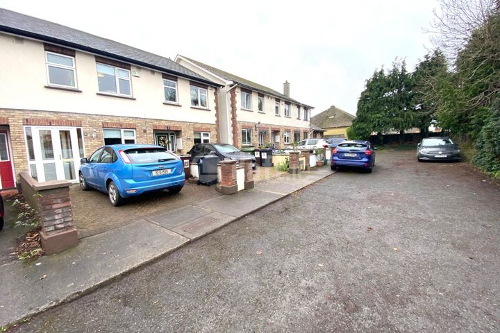 Grove Court, Naas Road, Bluebell, Dublin 12, Rathcoole, Co. Dublin