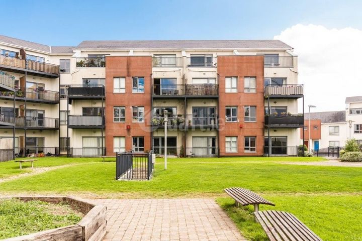 Louisa Park, Station Road, Leixlip,Naas, Co. Kildare, Leixlip, Co. Kildare