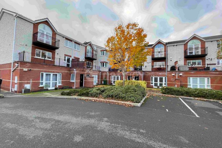 Fforster Square, Lucan, Co. Dublin