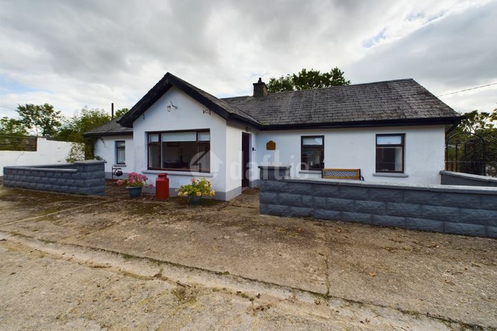 Sheskin, Carrick-on-Suir, Co. Waterford