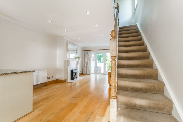 Adelaide, Dublin 4, Sandymount, Dublin 4