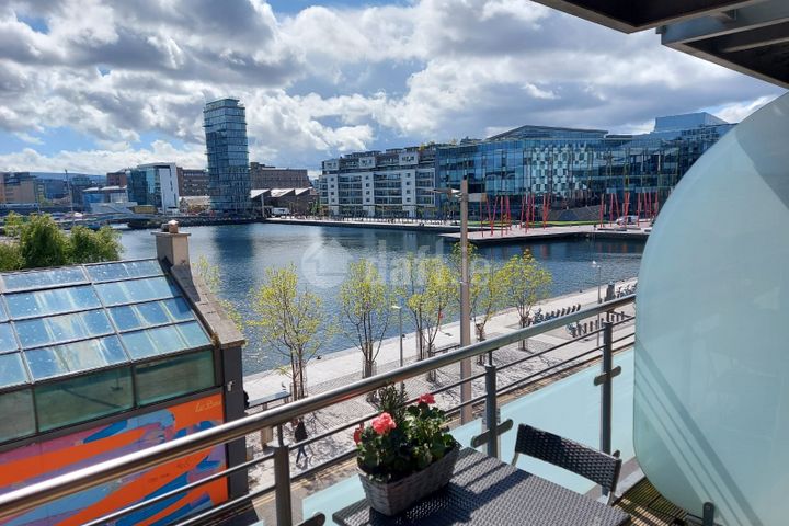 Longboat Quay South, Grand Canal Dock, Dublin 2