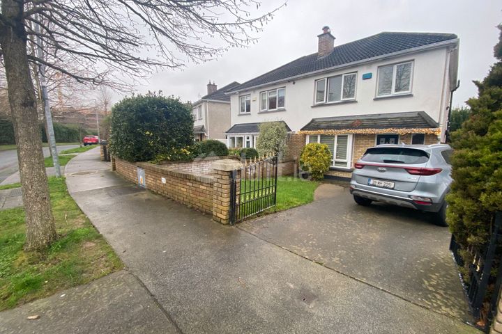 Beechdale Crescent, Oldcourt, Dublin 24