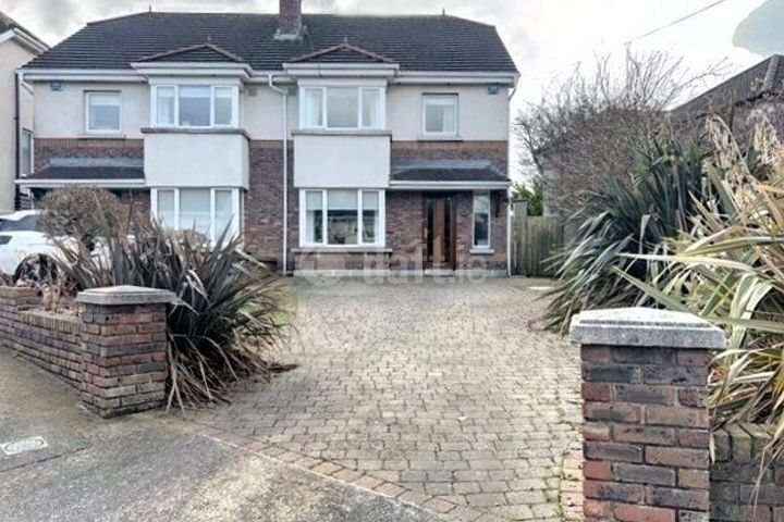 9 Brookwood Hall, Artane, Artane, Dublin 5
