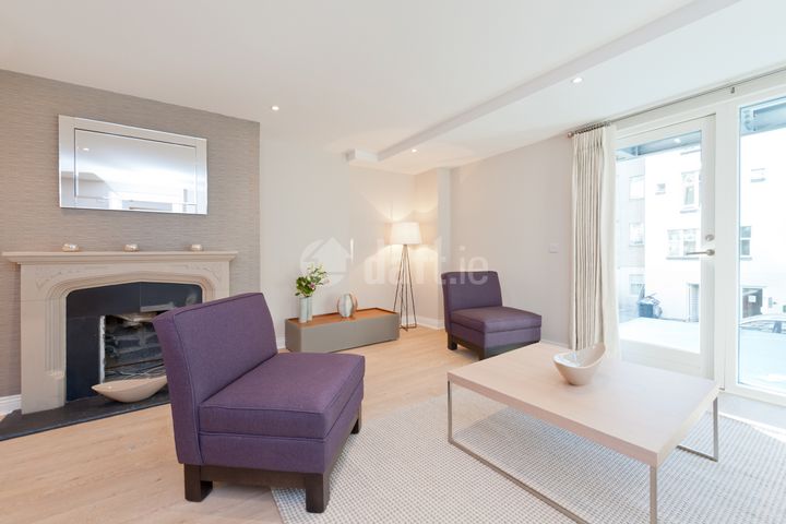 Apt, Shelbourne Hall, Shelbourne Road, Ballsbridge, Dublin 4