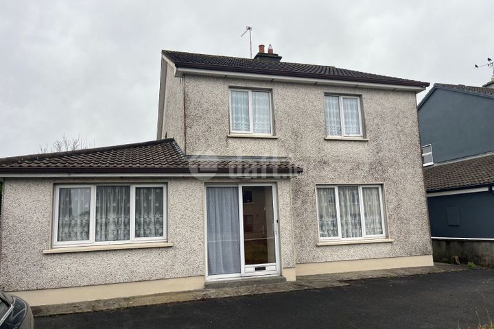 5 Willow Drive, Derrymullan, Ballinasloe, Co. Galway