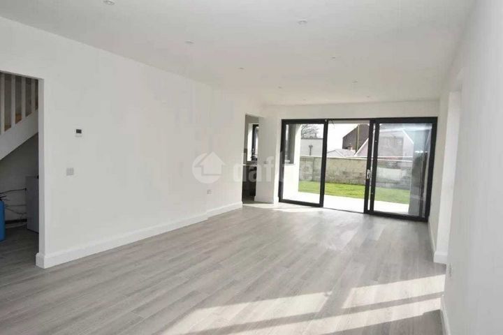 Springfield Road, (Unfurnished), Mayfield, Co. Cork