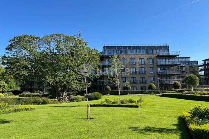 Bushy Park House, Templeogue Road, Terenure, Dublin 6W