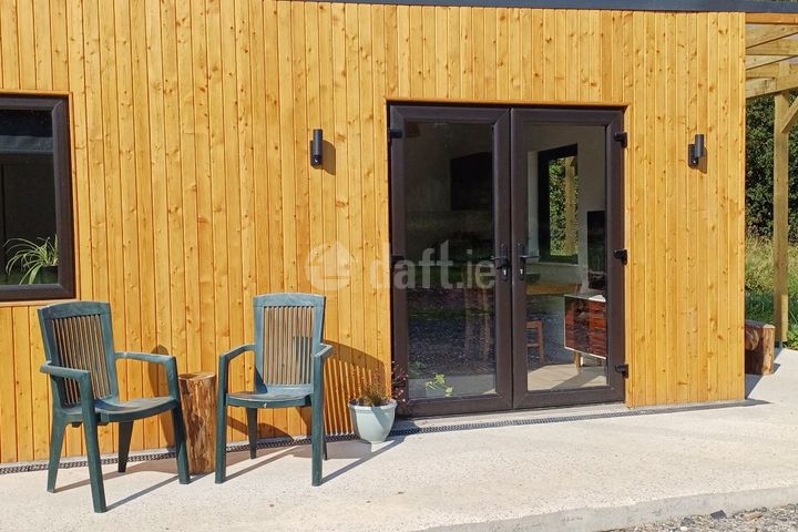 Straffan, Co. Kildare, Straffan, Co. Kildare