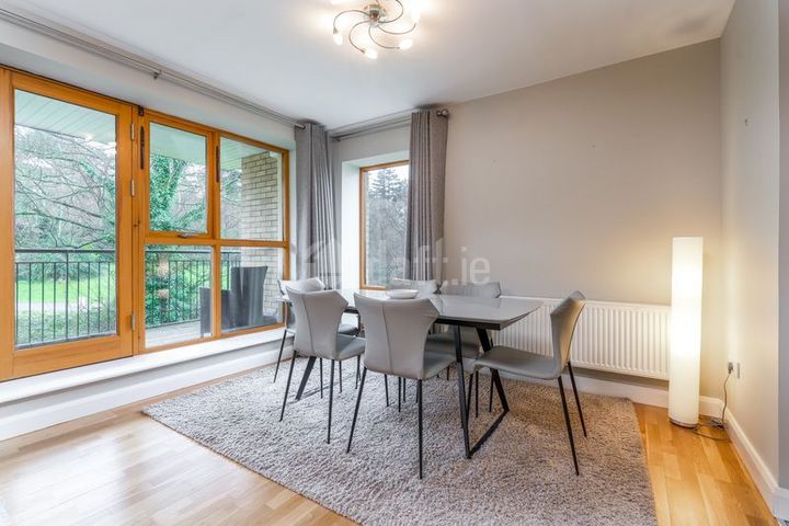 Littlewood, Stepaside, Dublin 18